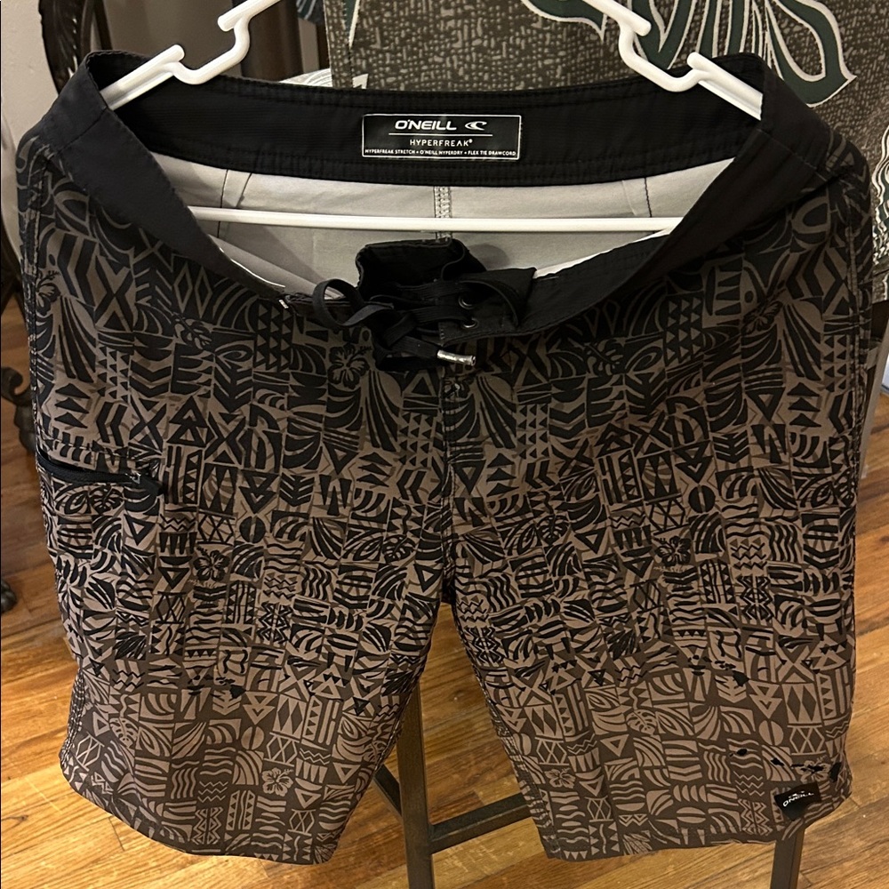 O'Neill Black and Brown Patterned Board Shorts